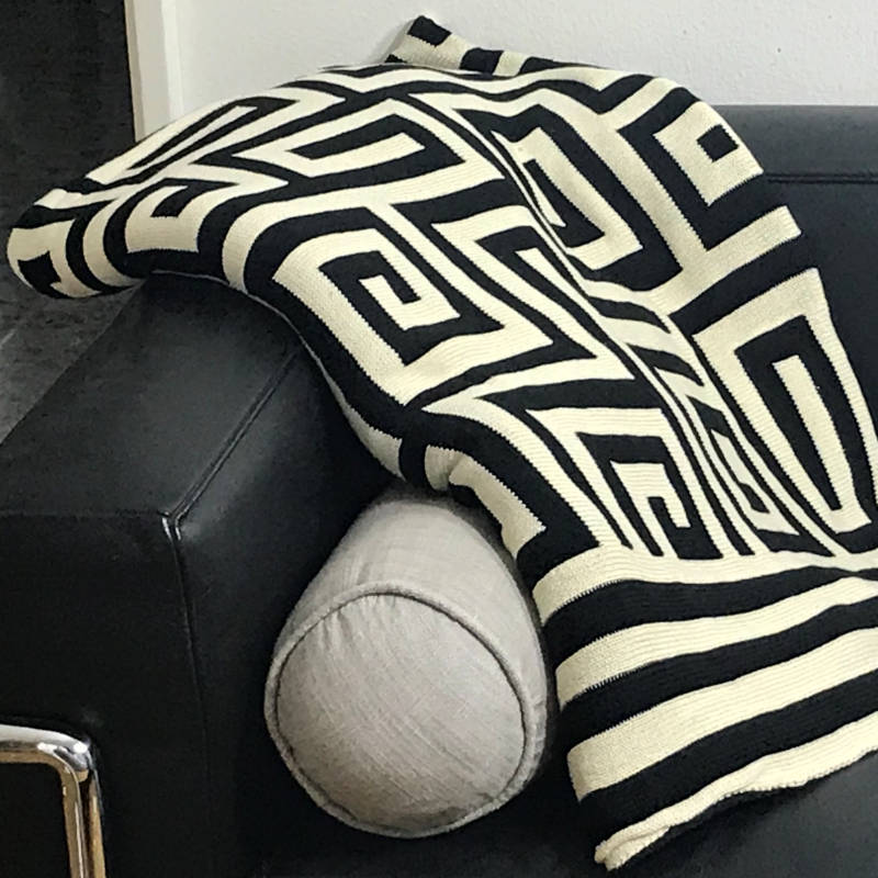 Plaid  mit Meandermuster – Bild 2